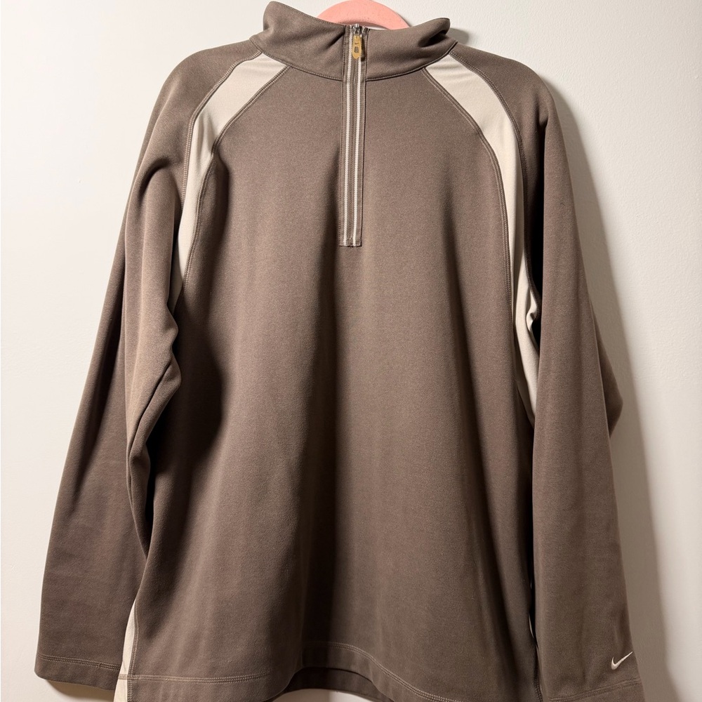 🍄| Nike Men's Zip-Up Sweater in Brown and Cream